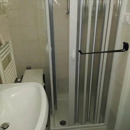 Hotel Cavour Self Check-in Livorno