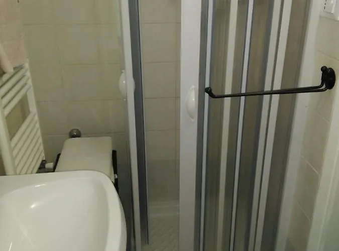 Hotell Cavour Self Check-in Livorno