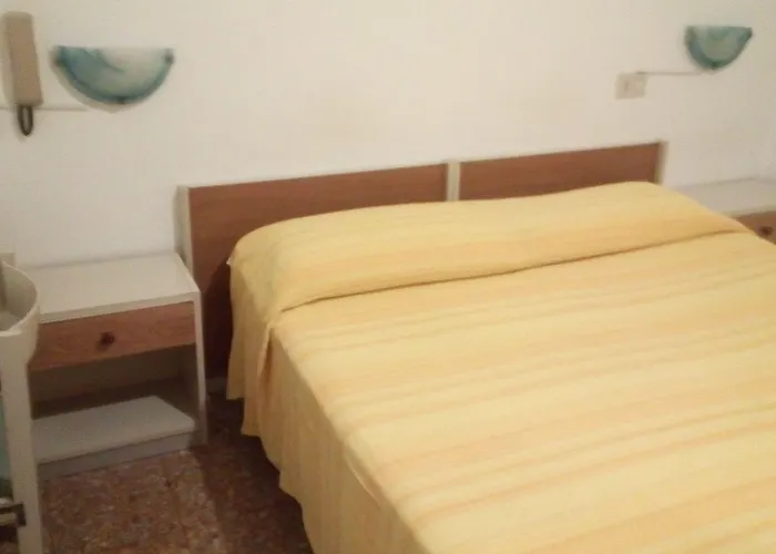 Cavour Self Check-in Livorno