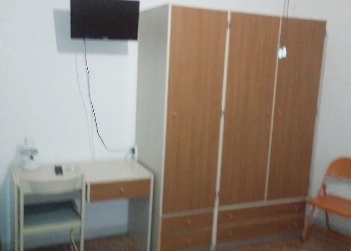 Cavour Self Check-in Livorno