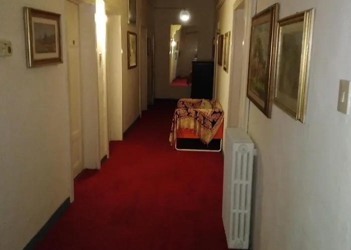 Hotell Cavour Self Check-in Livorno