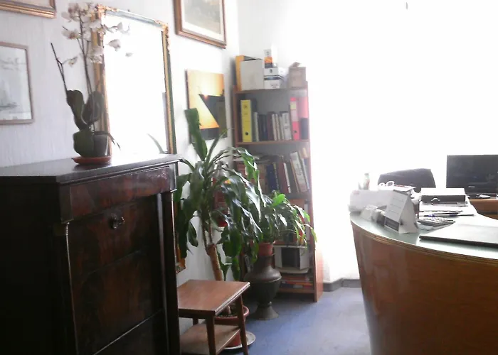 Hotell Cavour Self Check-in Livorno